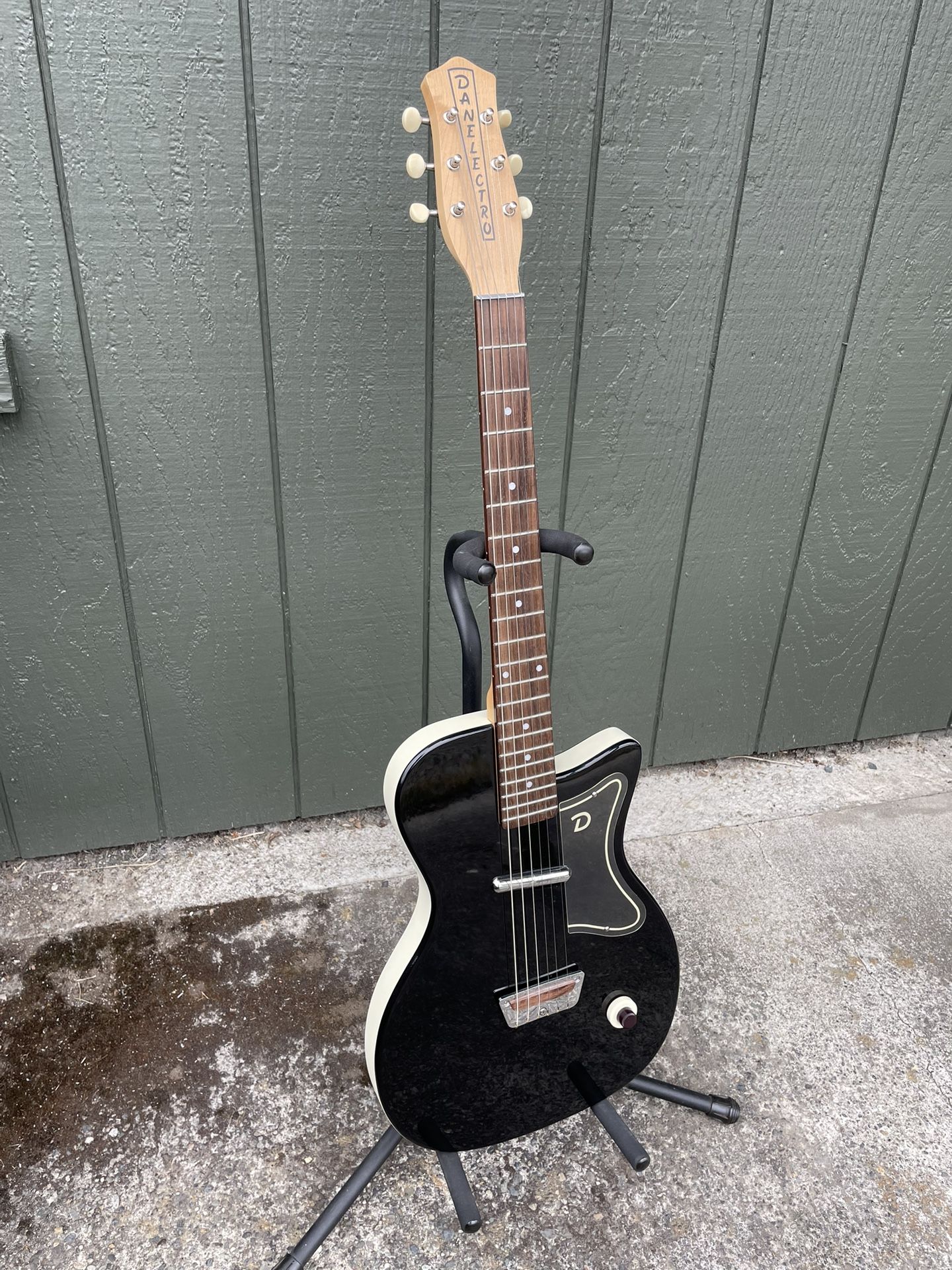 Danelectro U1