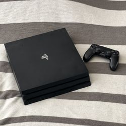 PS4 Pro Make Me An Offer ^_^