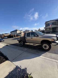 5.9 Cummins 4wd