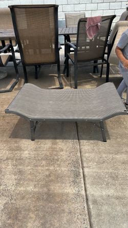 Elevated Dog Bed