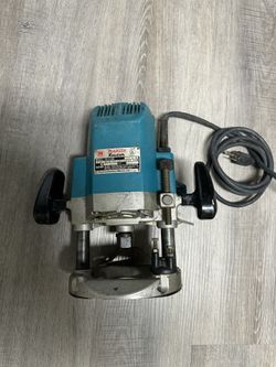 Makita Plunge Router