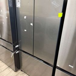 Samsung stainless steel new French door refrigerator new