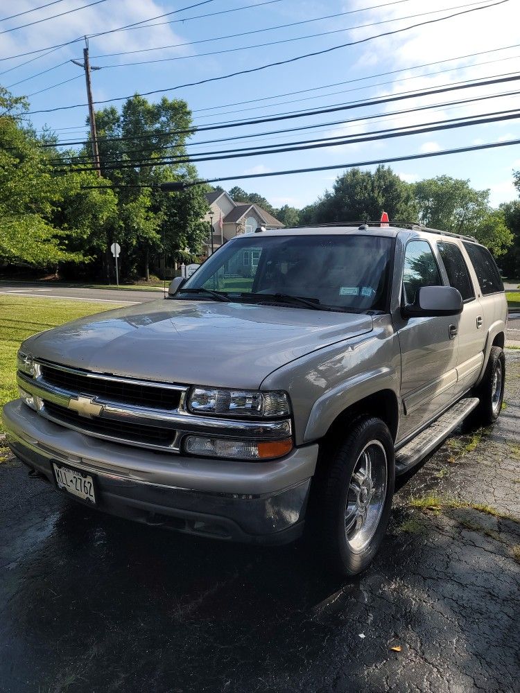 2004 Chevrolet Suburban