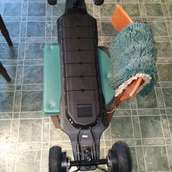 $1100 Electric longboard, 31mph, 50mi range.