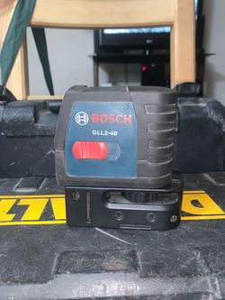 Bosch GLL2-40 Cross-Line Laser Level
