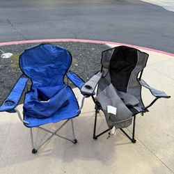 2 Picnic Chairs