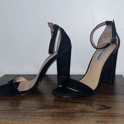 Steve Madden black velvet heels