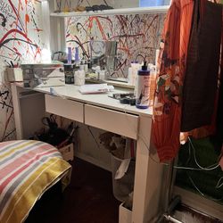 Makeup Table