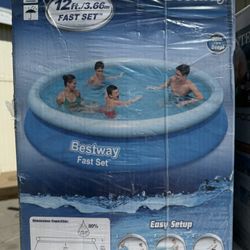 12ft Inflatable Ring Pool