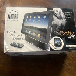 iPad Dock Charger With Speakers 