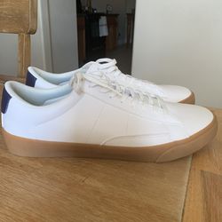 White Portland Boot Company men’s Shoes Size 9 