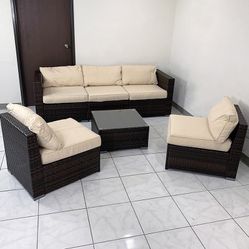 (New in box) $395 Outdoor Patio Furniture Set 6pcs Wicker Rattan Sectional Sofa Via 