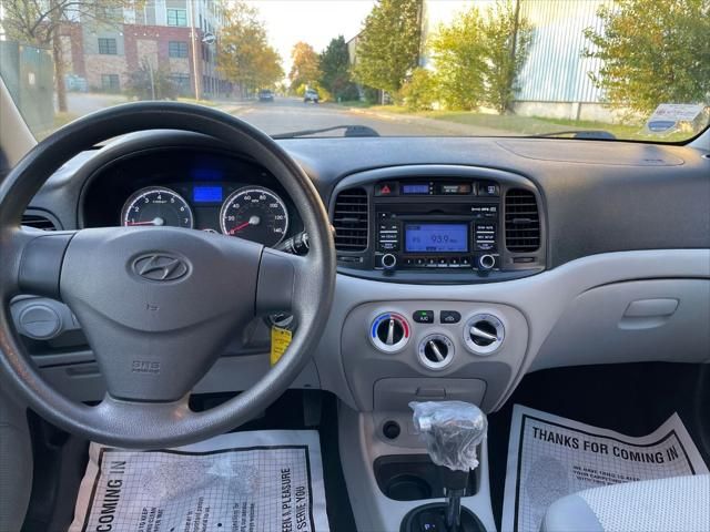 2010 Hyundai Accent