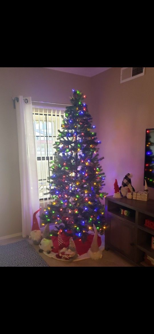 Christmas Tree Prelit