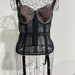 Victoria Secret 36c  Lace Corset Black  Underwired Strapless Top