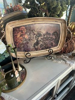 Beautiful Decorative metal Damask Tray with handles