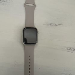 Apple Watch Series 8
