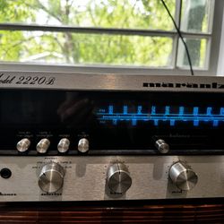 Marantz 2220b Reciever  