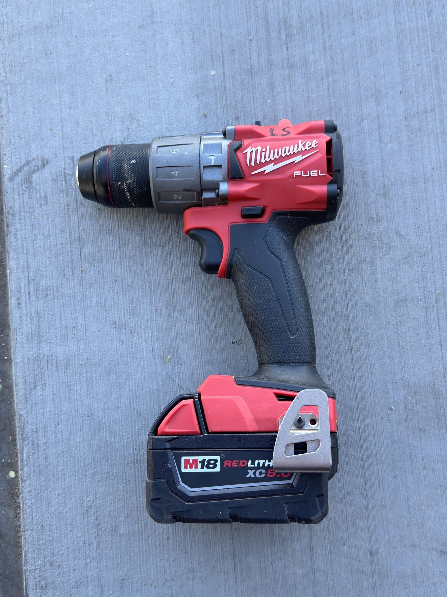 Milwaukee hammer drill driver m18 fuel