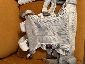 Babybjorn Carrier