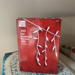 300 Clear Incandescent Mini Icicle Lights Indoor/Outdoor