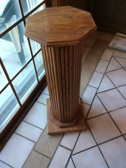 Solid Wood Pedestal 46”. 465/W71 location