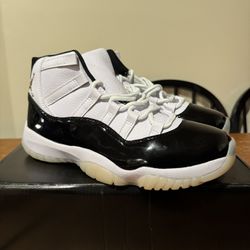 AJ 11 Gratitude Men Sneakers Size 9 , 10 , 11