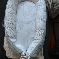 Baby Lounger 