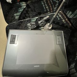 Intuos Wacom Model PTZ-630