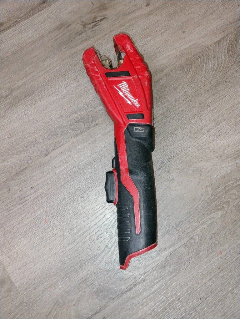 Milwaukee Tools