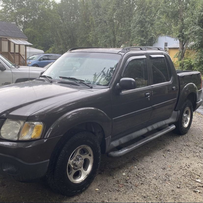 2005 Ford Explorer