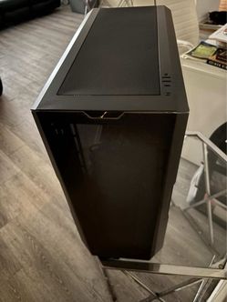 Custom gaming PC