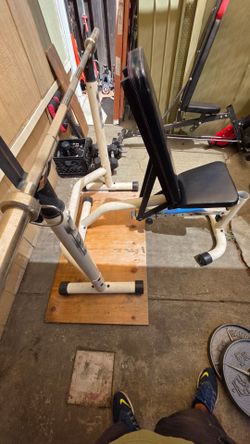 Weight bench