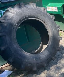 Large CrossFit Training Exercise Tire Very Nice Condition