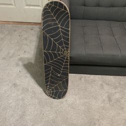 Used complete skateboard 