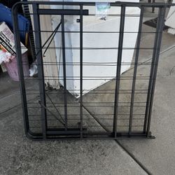 Twin XL bed Platform Metal