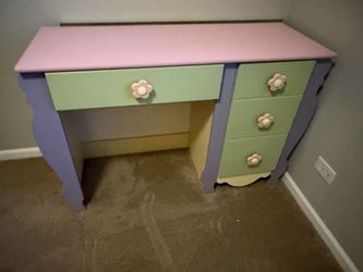 Girls bedroom set-Full size