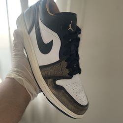 Jordan 1 Low Wear away Yellow