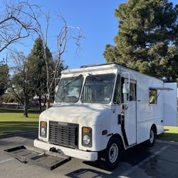 1995 Chevy Step van Converted To Rv 