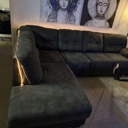 Sectional Comfy Couch