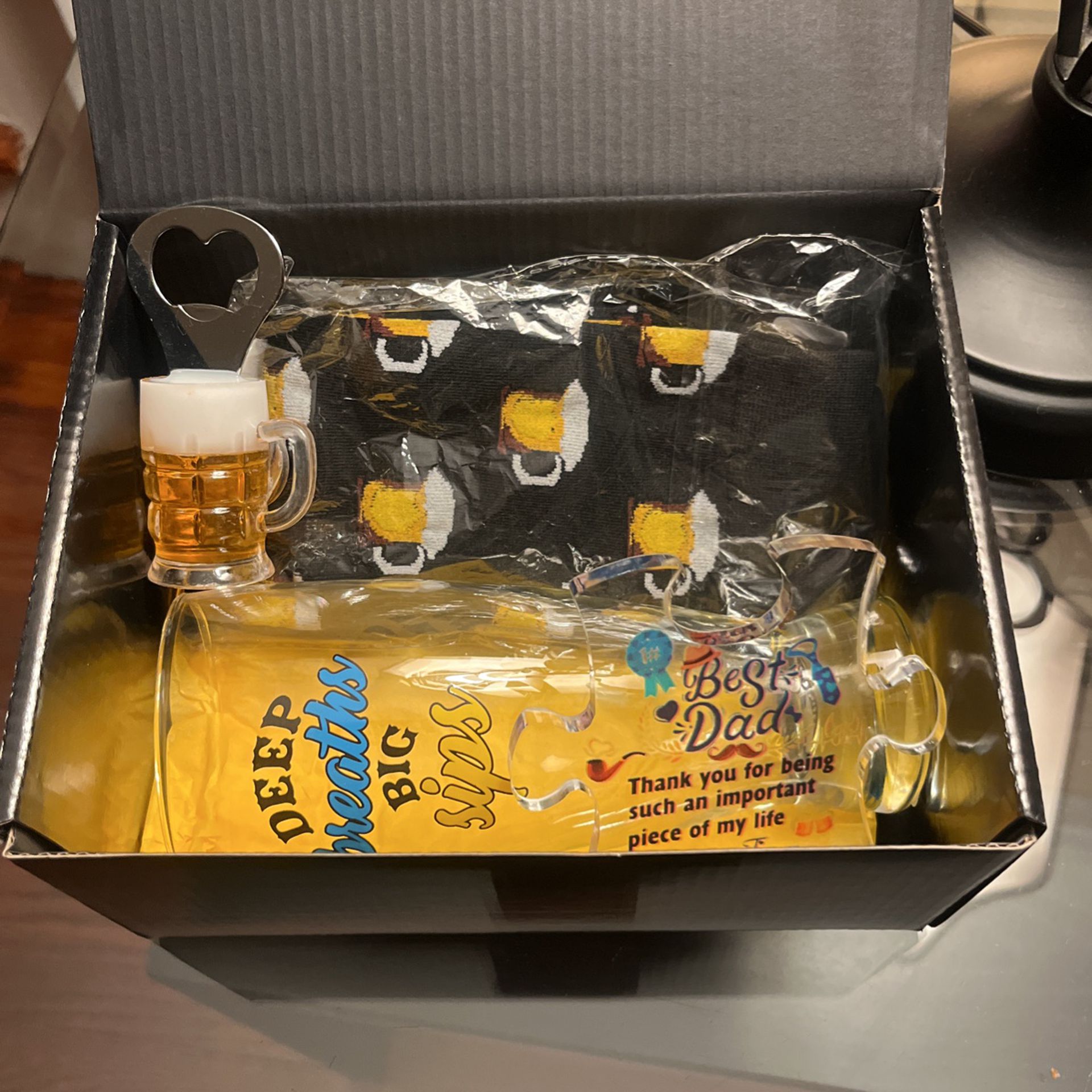 Father's Day Gift, Dad Gift SetBrew, Beer Gift Set- Cup Opener And Socks Best Dad Puzzle Piece 