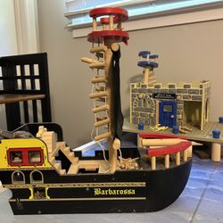 Wooden Pirate Boat 