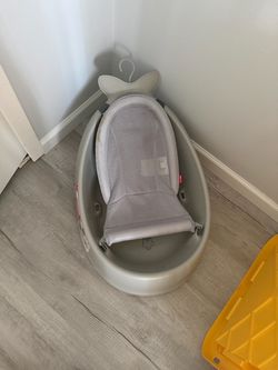 Baby Bath Tub with Sling