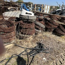 Bobwire from grapevines