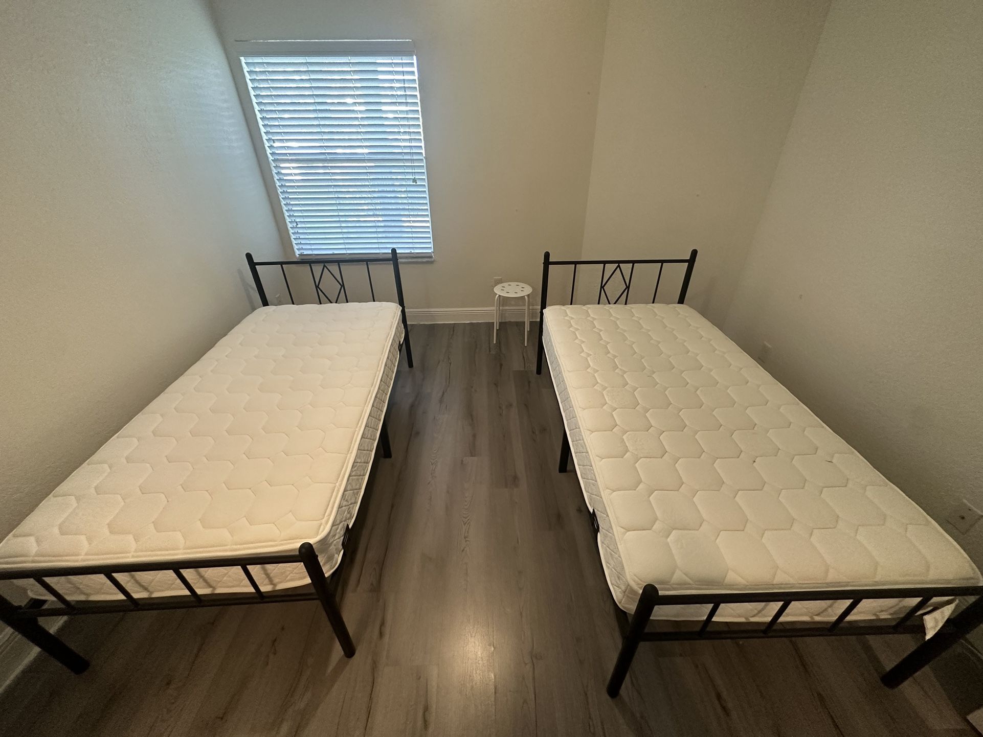 2 Twin Sized Bed And Frames Included