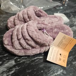 Slippers Size S 5/6