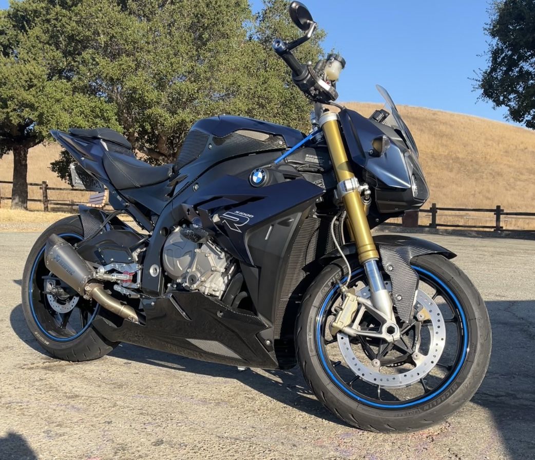 2015 BMW S1000R