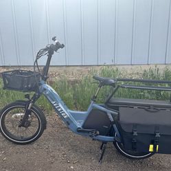 Aventon Abound Cargo Bike