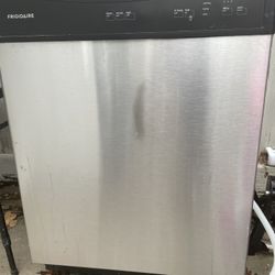 Used Dishwasher 