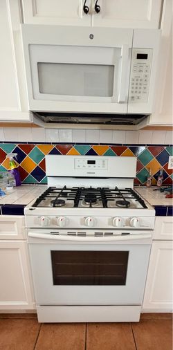 Stove and range microwave